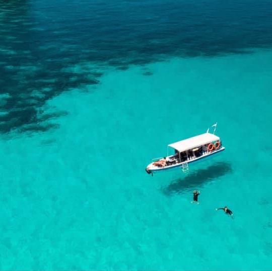 Sepanggar Paradise Island Calm and Crystal Clear Water.  Perfect diving weekend or full getaway. 